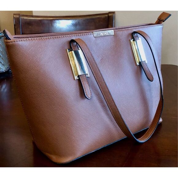 ALDO - EUC Brown Faux Leather Zippered-Top Shoulder Tote. Tailored & Structured - Picture 14 of 14